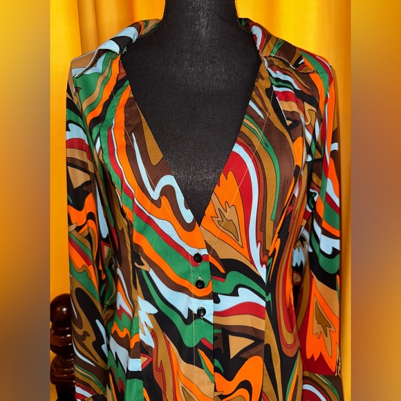 PrettyLittleThing Multi Abstract Print Chiffon Fitted Shirt - Picture 4 of 5